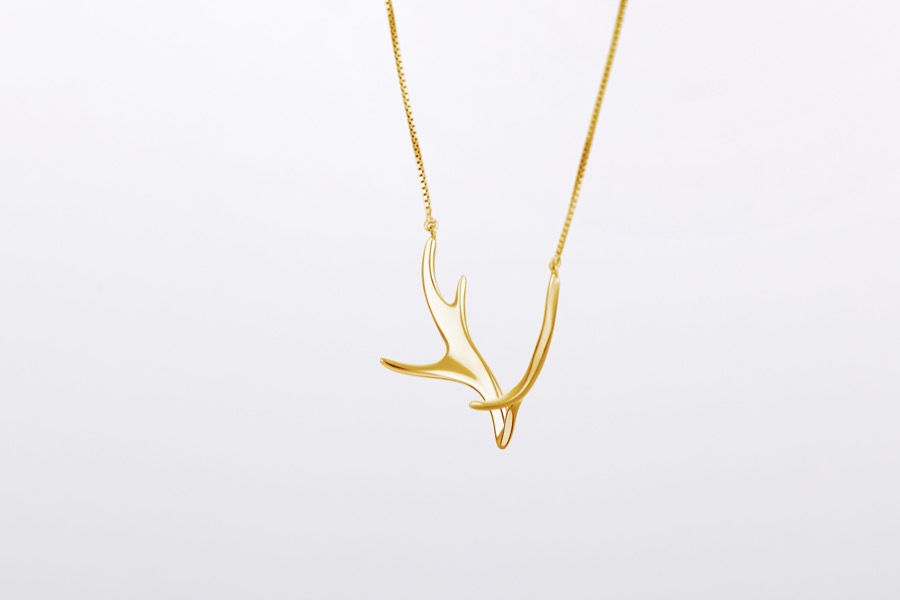 Deer Luna elk necklace 5